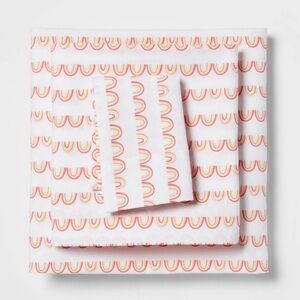 Pillowfort Pink and Orange Patterned Bedding Sheets